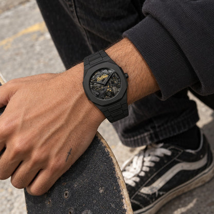 Saint Venice Heelflip Black — em uso