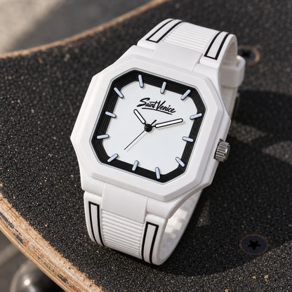 Saint Venice Ollie White — detalhe