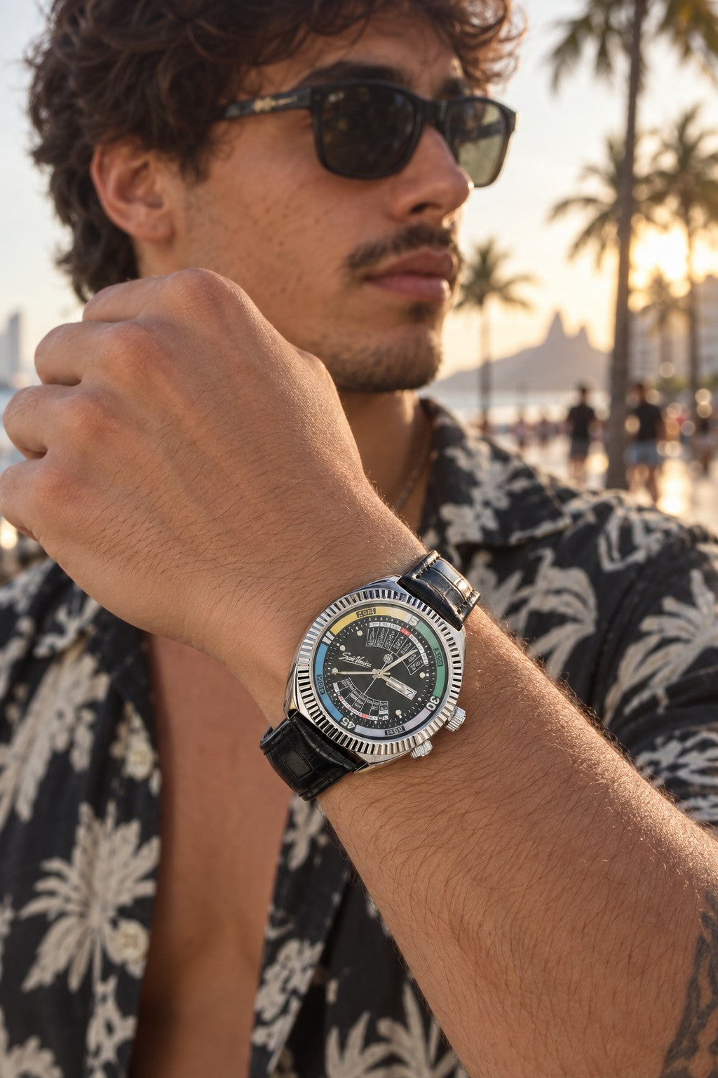 Saint Venice Dogtown Black — no pulso